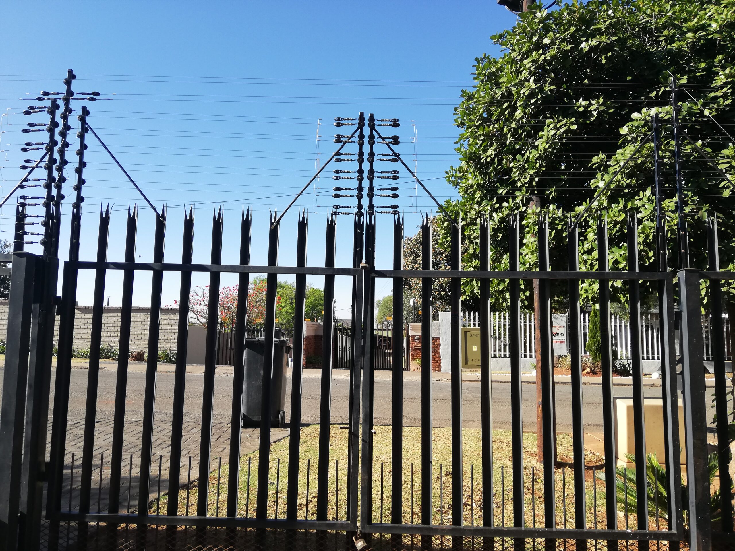 Electric Fence Installation